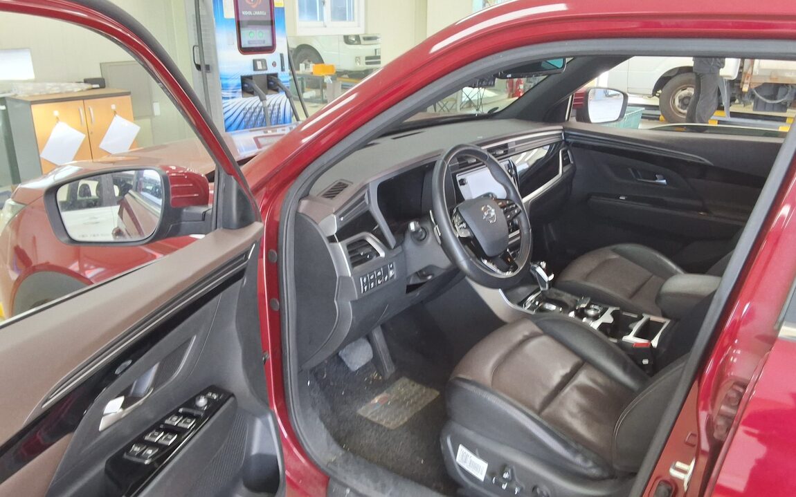 KG MOBILITY (SSANGYONG) ALL NEW KORANDO 1.5 GASOLINE 2WD C5 PLUS 2020 - zdjęcie 10
