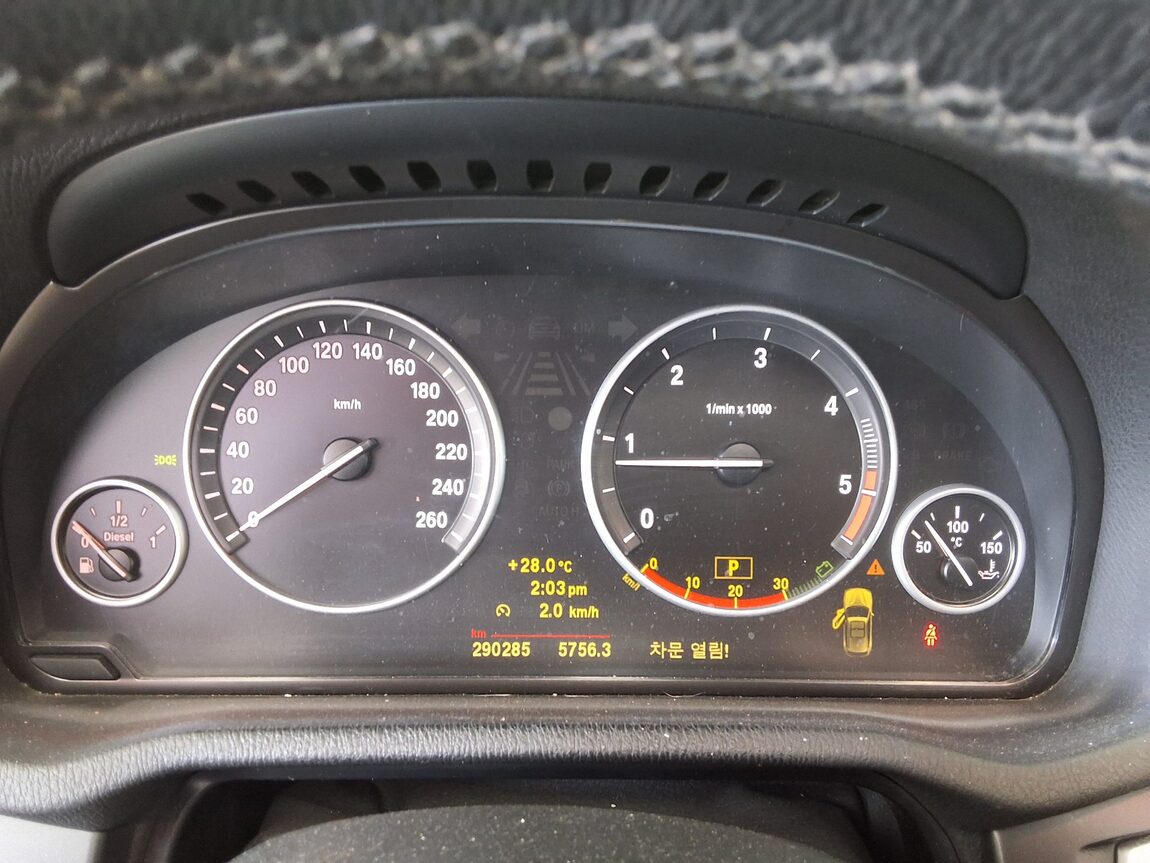 BMW X3 (2ND GEN) 20d xDRIVE HIGH 2011 - zdjęcie 10