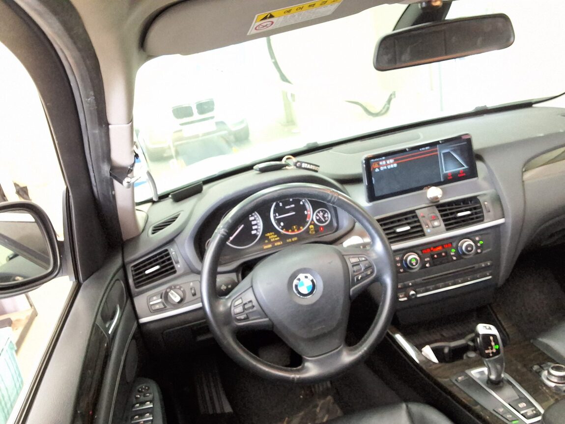 BMW X3 (2ND GEN) 20d xDRIVE HIGH 2011 - zdjęcie 12