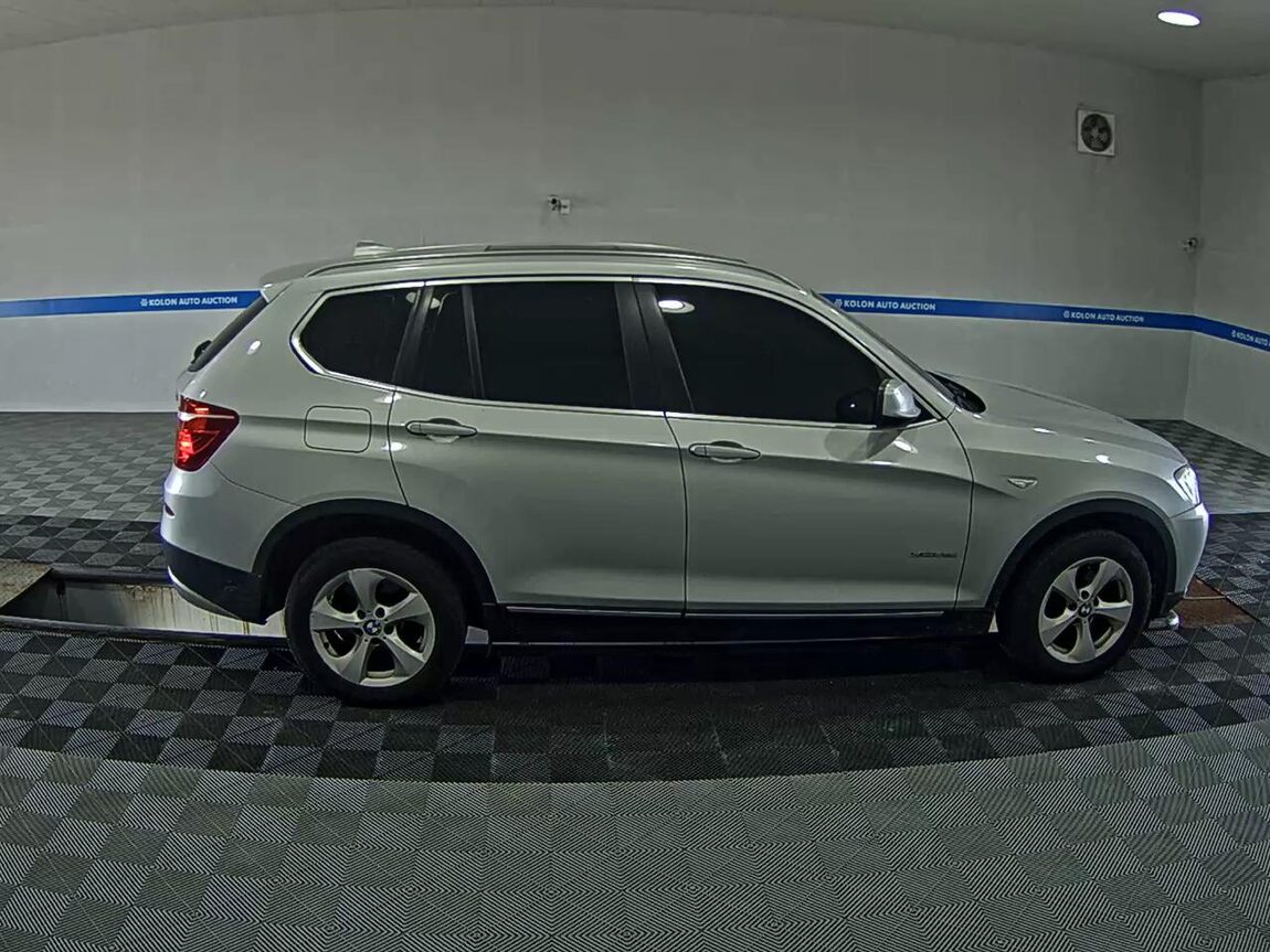 BMW X3 (2ND GEN) 20d xDRIVE HIGH 2011 - zdjęcie 4