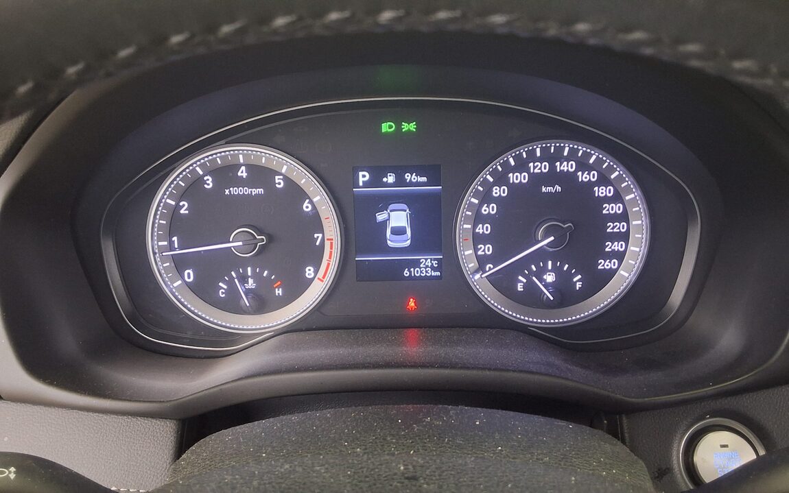 HYUNDAI GRANDEUR IG 3.0 GDi PREMIUM 2019 - zdjęcie 9
