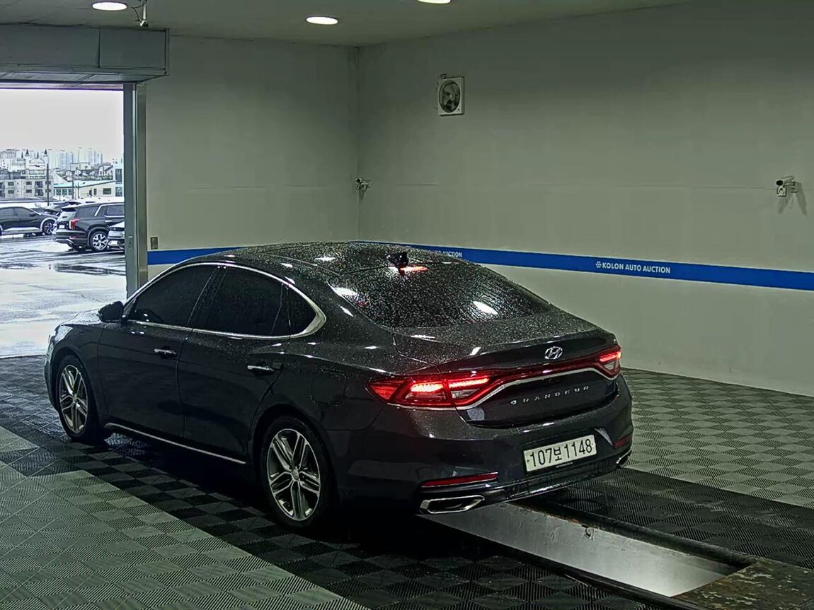 HYUNDAI GRANDEUR IG 3.0 GDi PREMIUM 2019 - zdjęcie 6