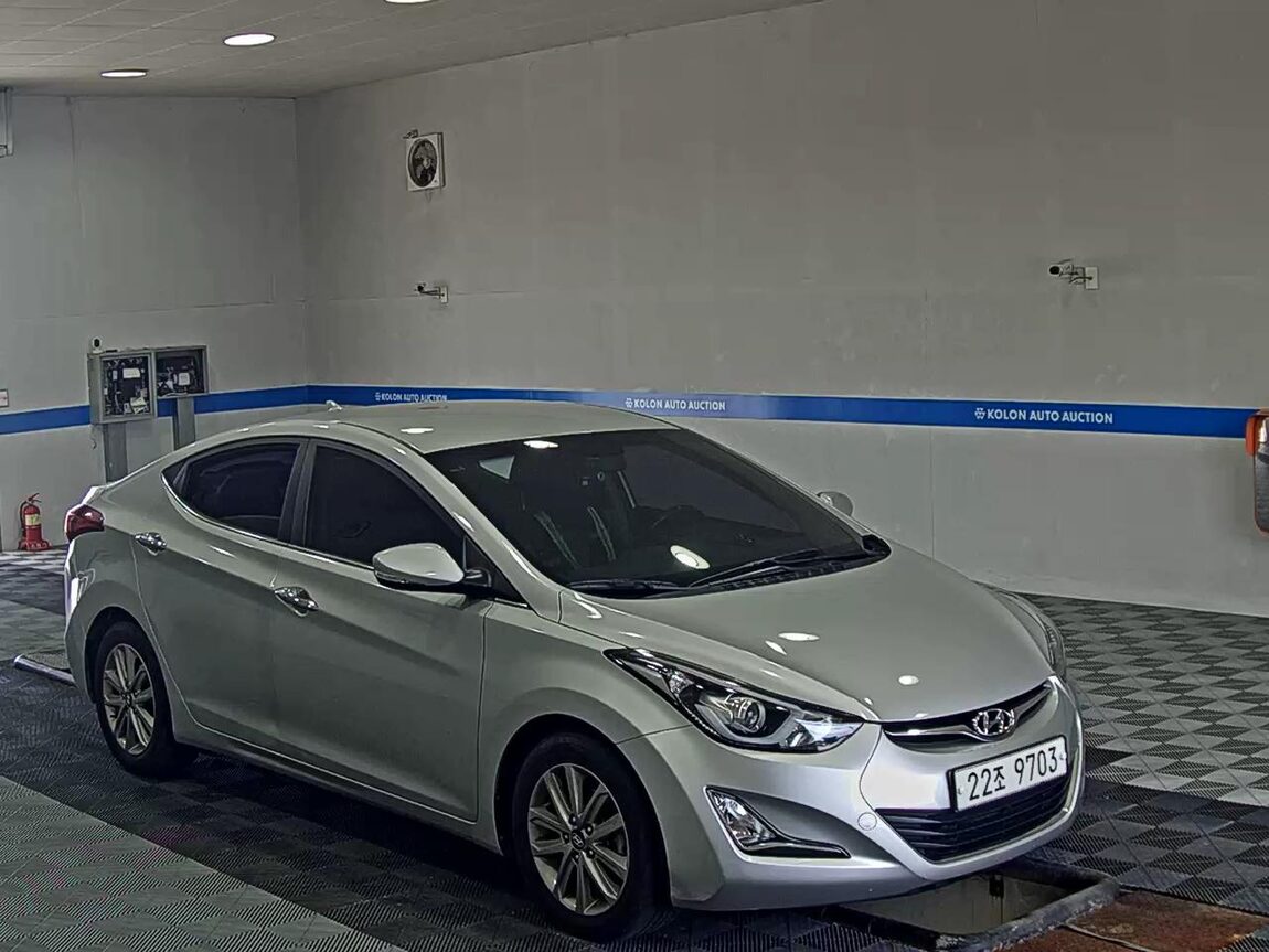 HYUNDAI THE NEW AVANTE MD 1.6 GDi MODERN 2015 - zdjęcie 3
