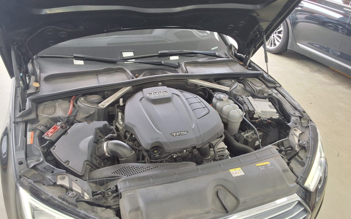 AUDI A4 (5TH GEN) 40 TFSI PREMIUM 2019 - zdjęcie 22
