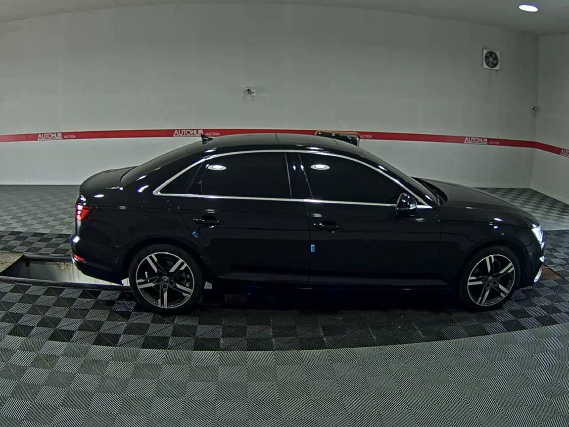 AUDI A4 (5TH GEN) 40 TFSI PREMIUM 2019 - zdjęcie 4