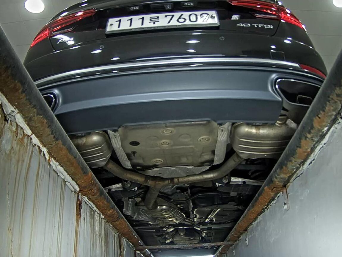 AUDI A4 (5TH GEN) 40 TFSI PREMIUM 2019 - zdjęcie 8