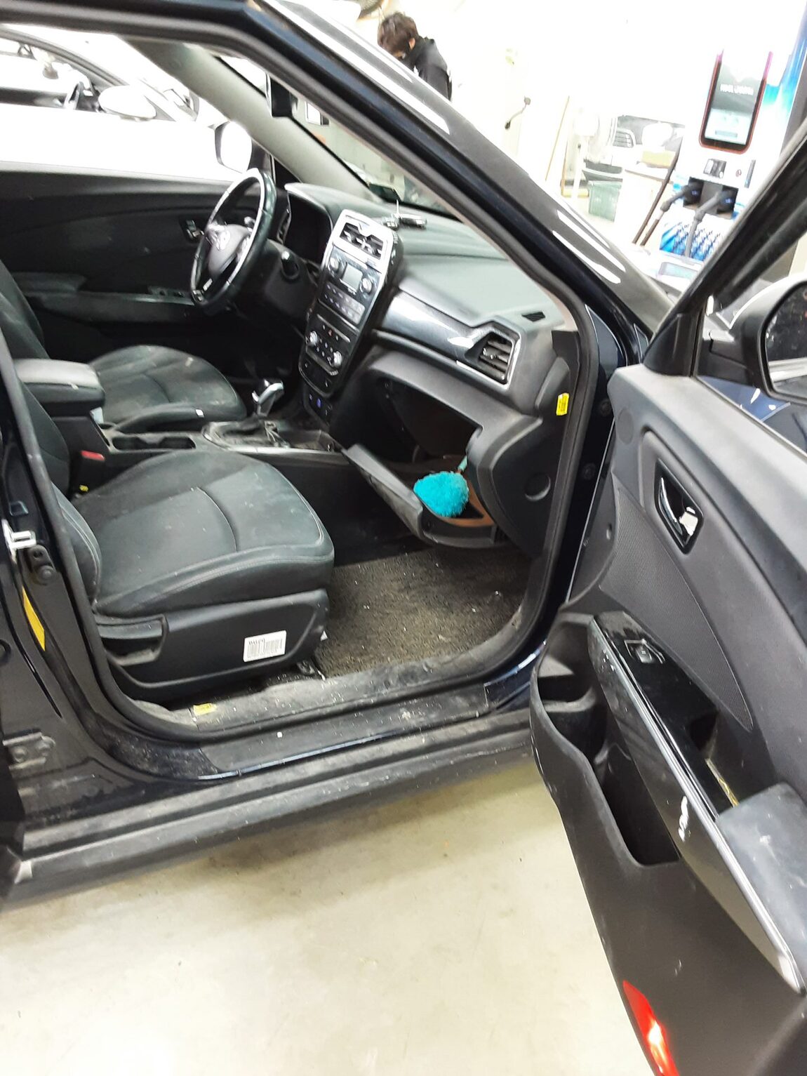 KG MOBILITY (SSANGYONG) NEW TIVOLI AIR 1.5 GASOLINE TURBO A3 2021 - zdjęcie 14