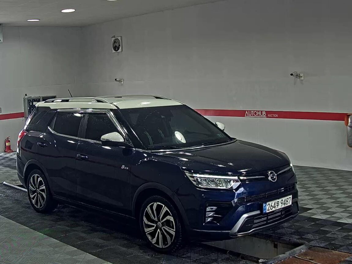 KG MOBILITY (SSANGYONG) NEW TIVOLI AIR 1.5 GASOLINE TURBO A3 2021 - zdjęcie 3