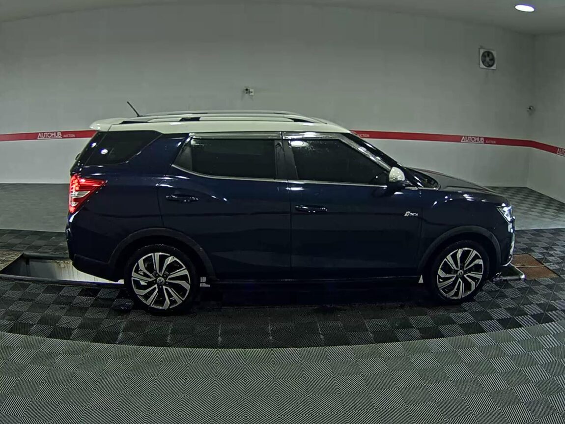 KG MOBILITY (SSANGYONG) NEW TIVOLI AIR 1.5 GASOLINE TURBO A3 2021 - zdjęcie 4