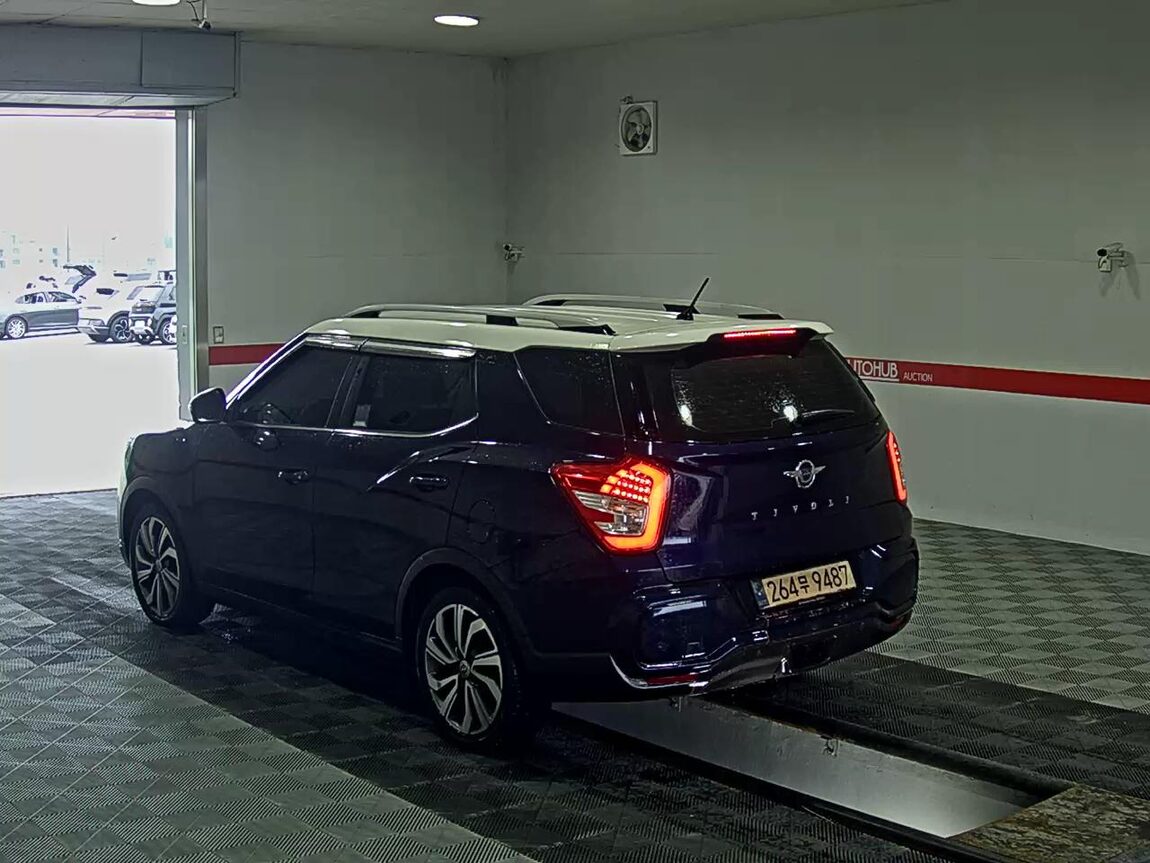 KG MOBILITY (SSANGYONG) NEW TIVOLI AIR 1.5 GASOLINE TURBO A3 2021 - zdjęcie 6