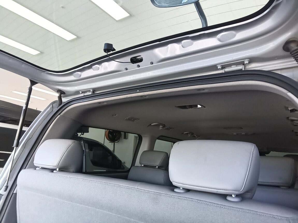 HYUNDAI THE NEW GRAND STAREX 12-SEATER DIESEL 4WD SMART 2019 - zdjęcie 31