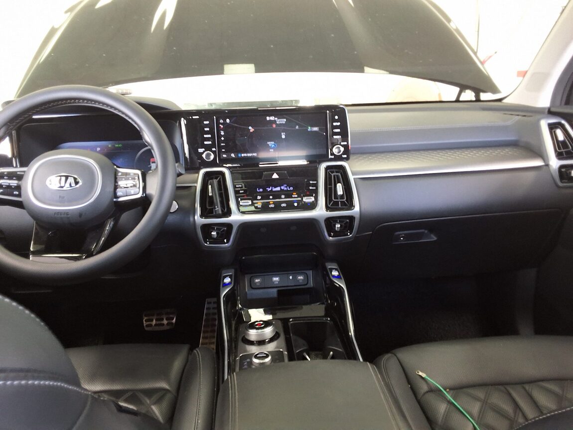 KIA NEW SORENTO (MQ4) 2.2 DIESEL 4WD SIGNATURE 2021 - zdjęcie 12