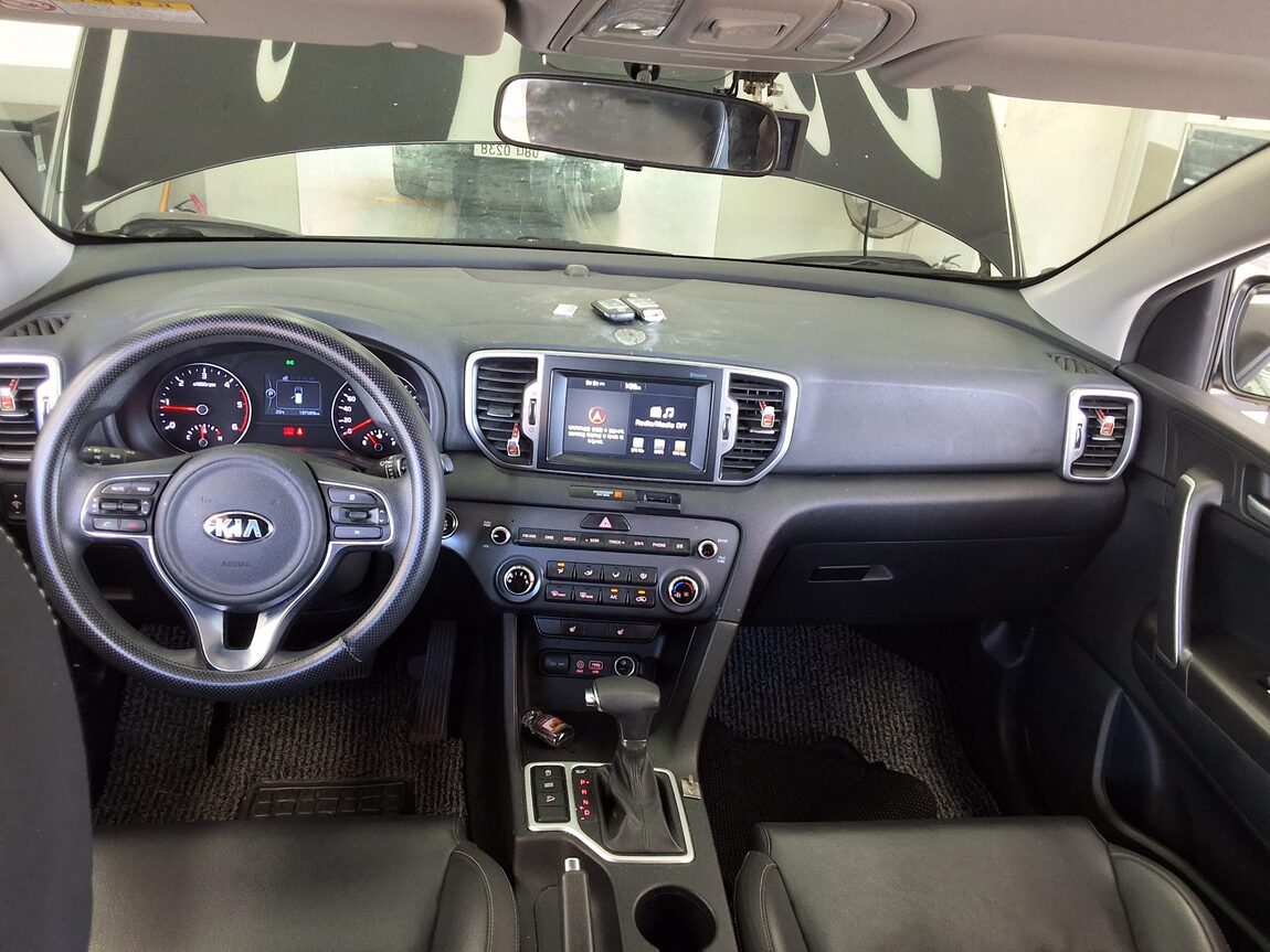 KIA NEW SPORTAGE 1.7 2WD TRENDY 2016 - zdjęcie 11