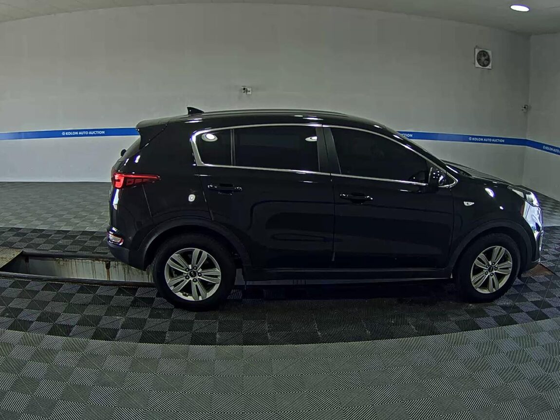 KIA NEW SPORTAGE 1.7 2WD TRENDY 2016 - zdjęcie 4