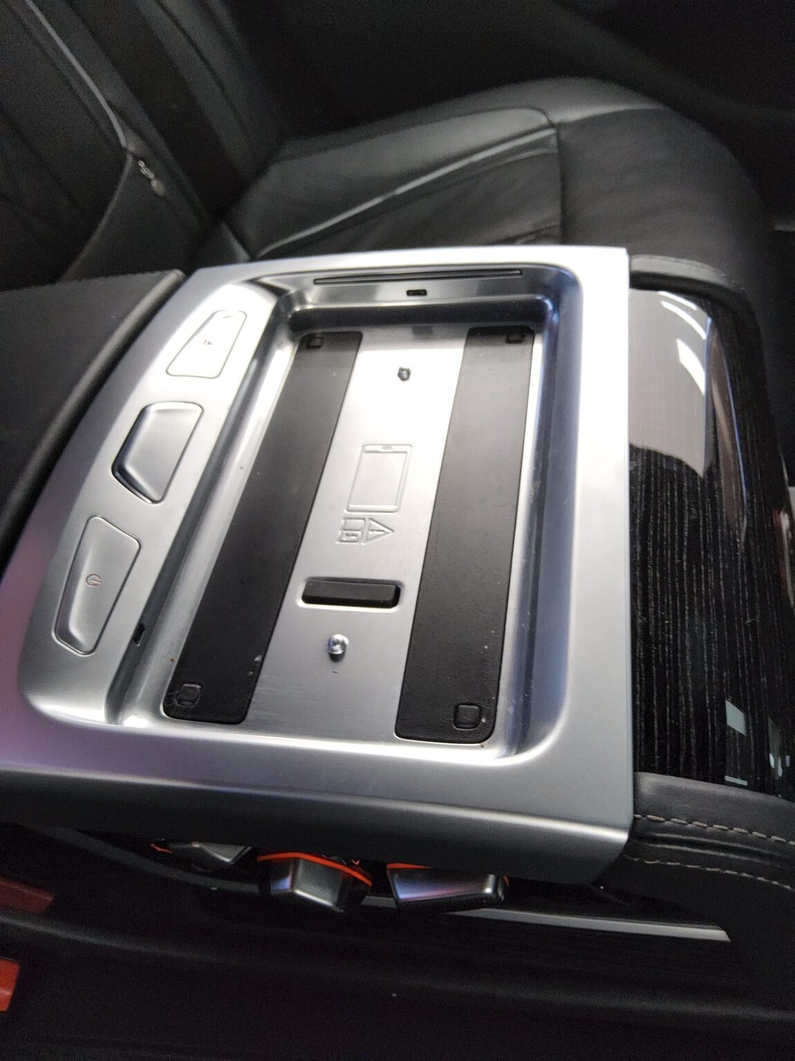 BMW 7 SERIES (6TH GEN) 740Li xDrive M SPORT PACK 2017 - zdjęcie 28