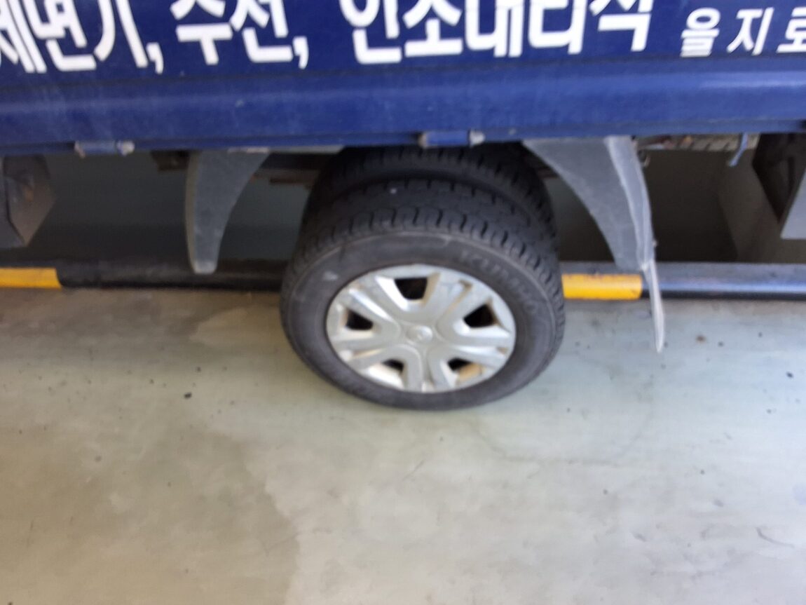 KIA THE NEW BONGO III CARGO 1 TON KING CAB EXTRA LONG WHEELBASE L 2020 - zdjęcie 22