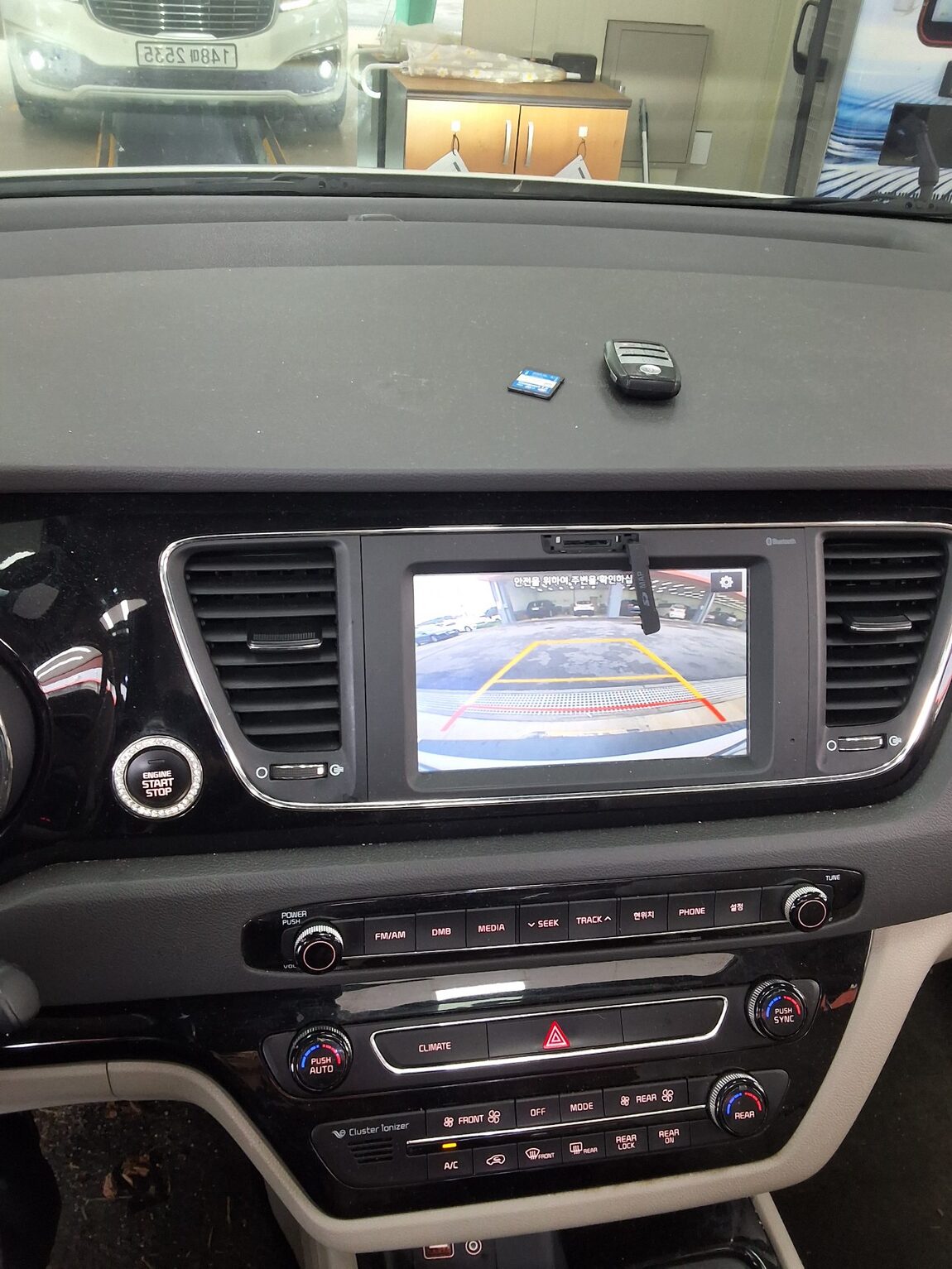 KIA ALL NEW CARNIVAL 9-SEATER DIESEL PRESTIGE 2017 - zdjęcie 17