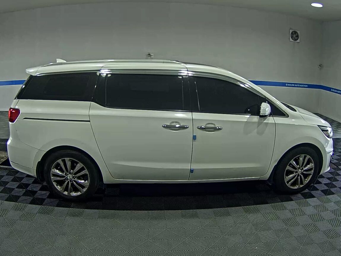 KIA ALL NEW CARNIVAL 9-SEATER DIESEL PRESTIGE 2017 - zdjęcie 4