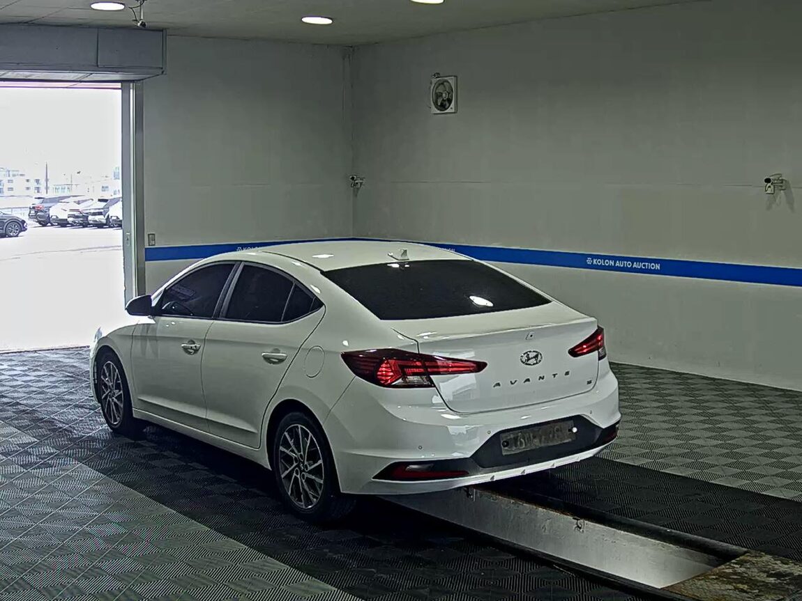 HYUNDAI THE NEW AVANTE AD 1.6 GASOLINE SMART CHOICE 2020 - zdjęcie 6