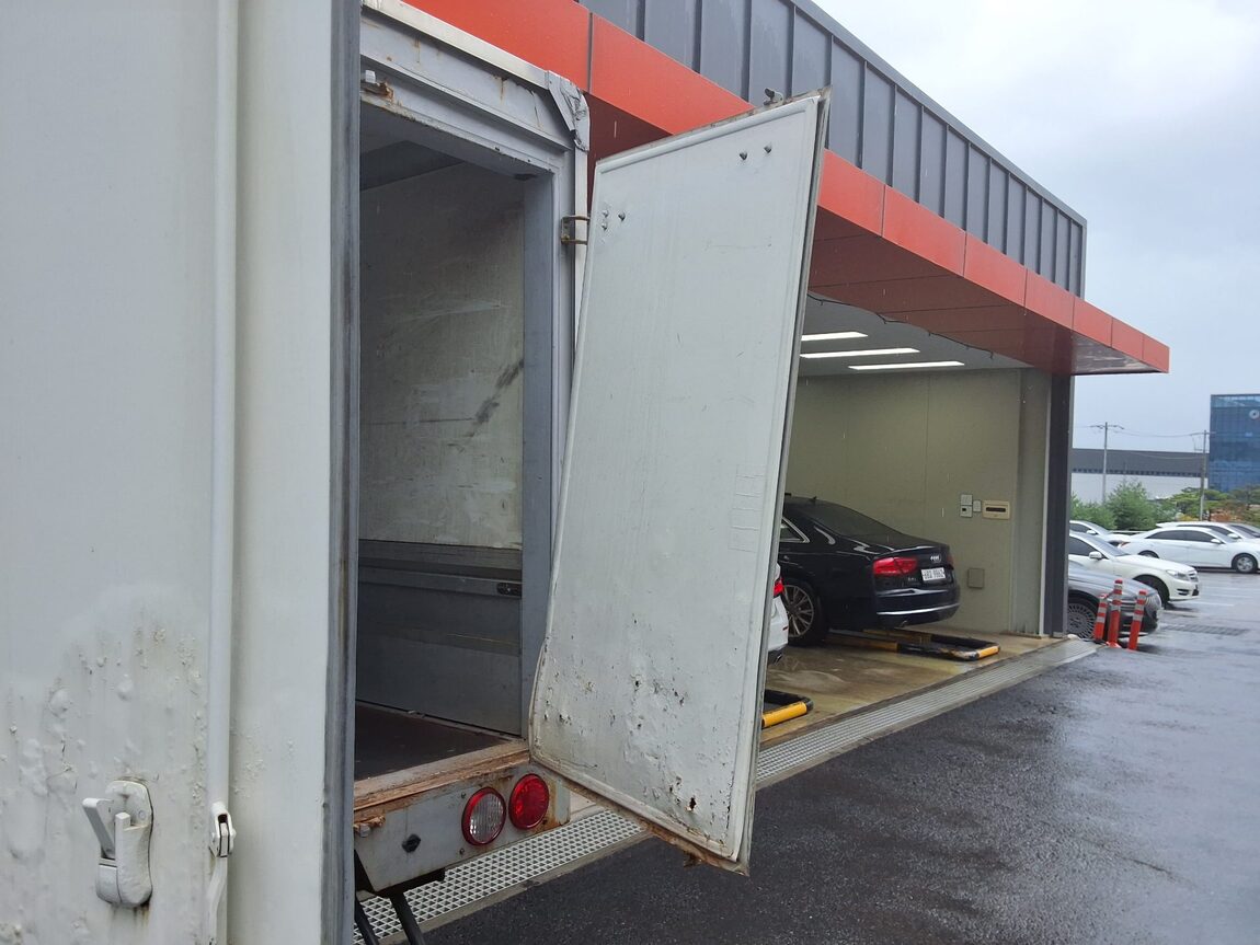 KIA BONGO III CARGO WING BODY 1.2 TON 2011 - zdjęcie 23