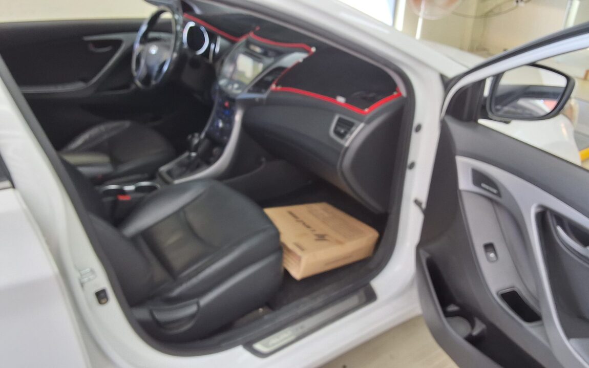 HYUNDAI THE NEW AVANTE MD 1.6 GDi MODERN 2016 - zdjęcie 14