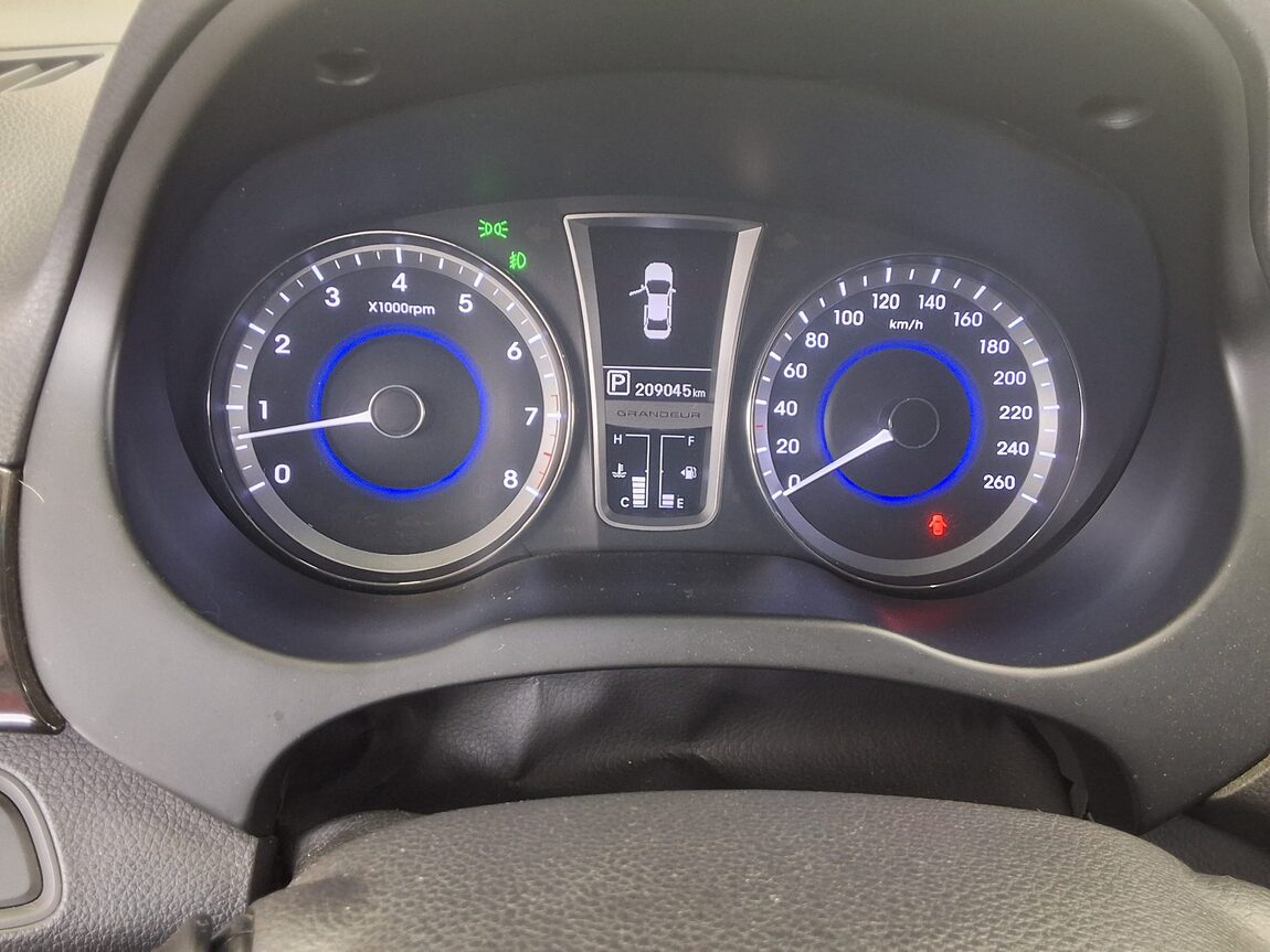 HYUNDAI GRANDEUR HG HG 300 PRIME 2012 - zdjęcie 9