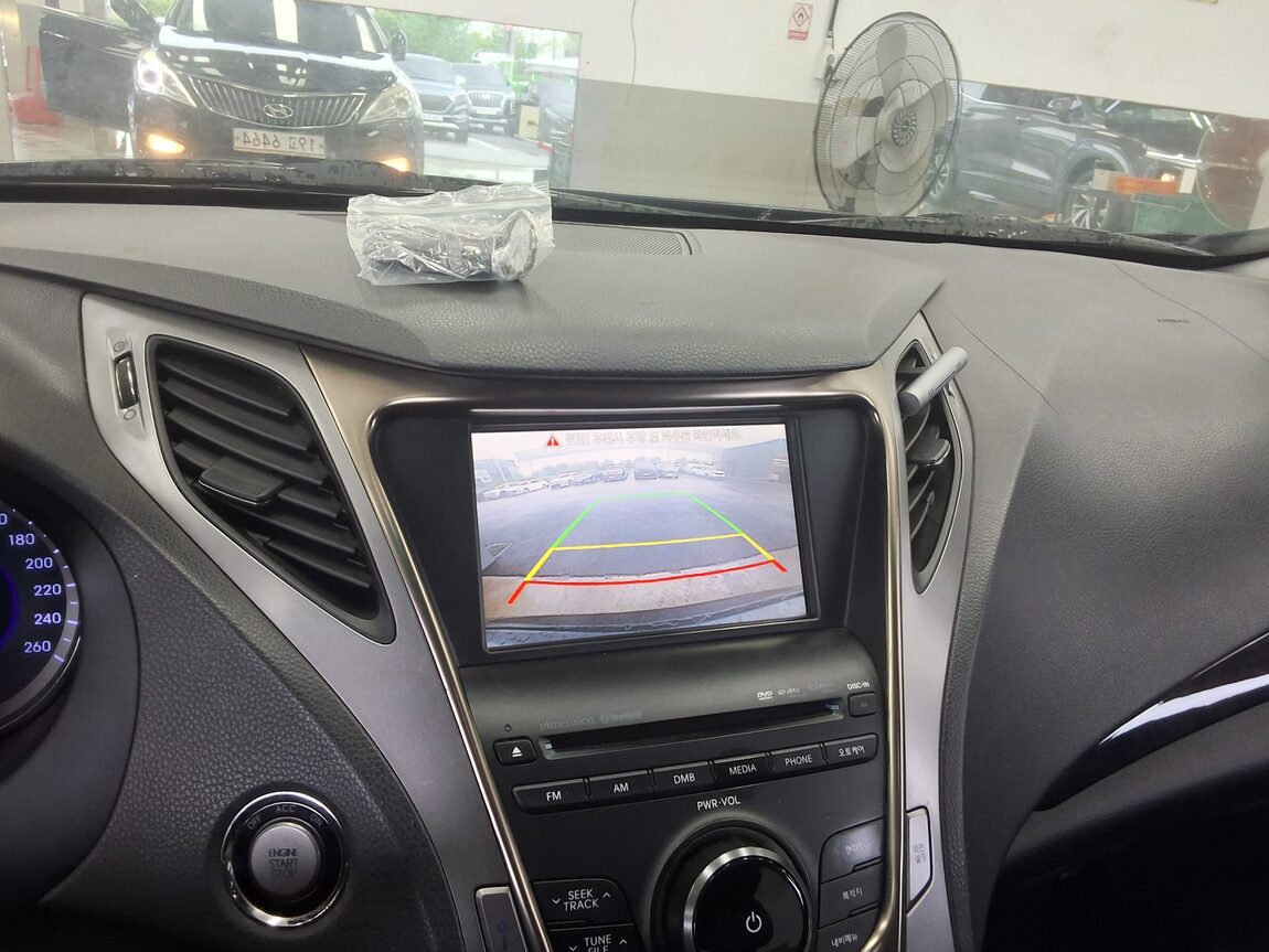 HYUNDAI GRANDEUR HG HG 300 PRIME 2012 - zdjęcie 19
