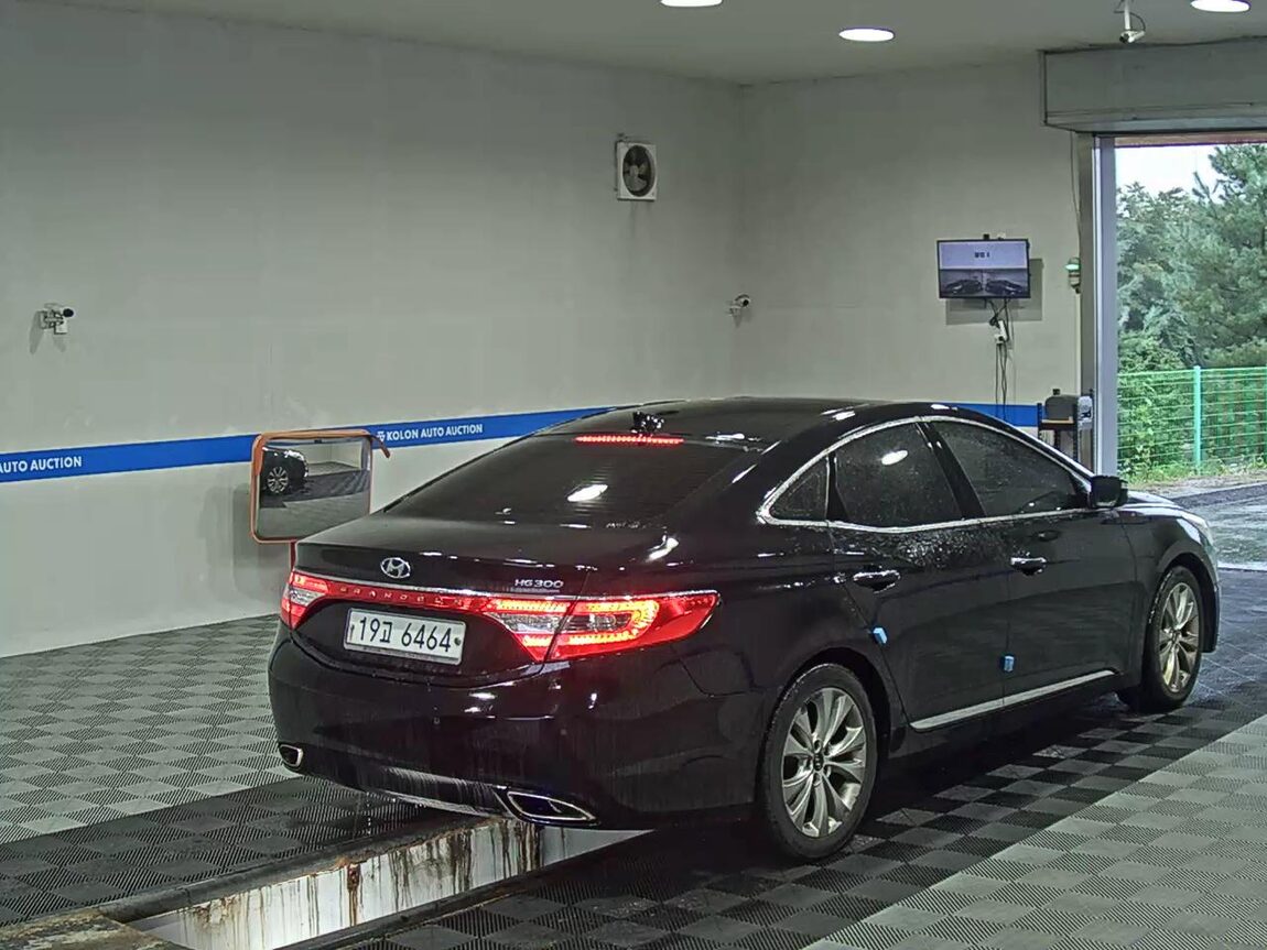 HYUNDAI GRANDEUR HG HG 300 PRIME 2012 - zdjęcie 5