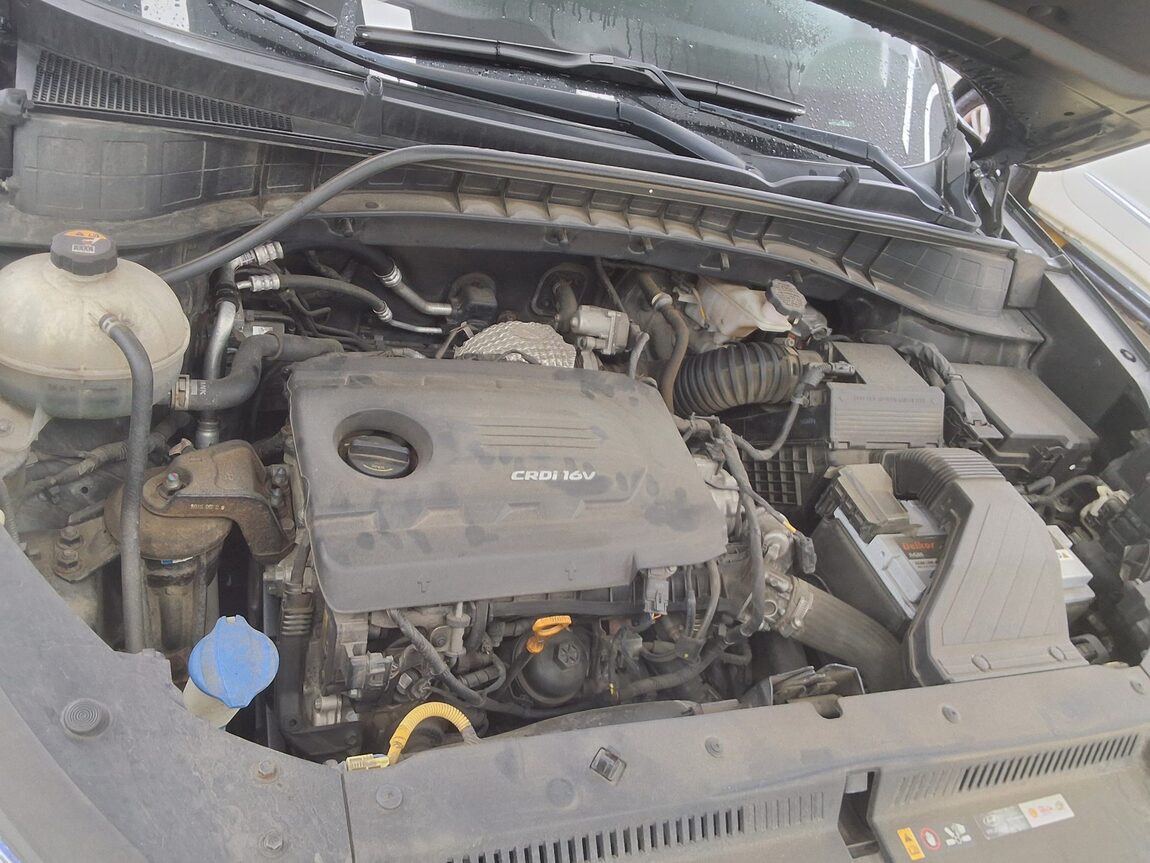 HYUNDAI ALL NEW TUCSON DIESEL 1.7 2WD PREMIUM 2017 - zdjęcie 20