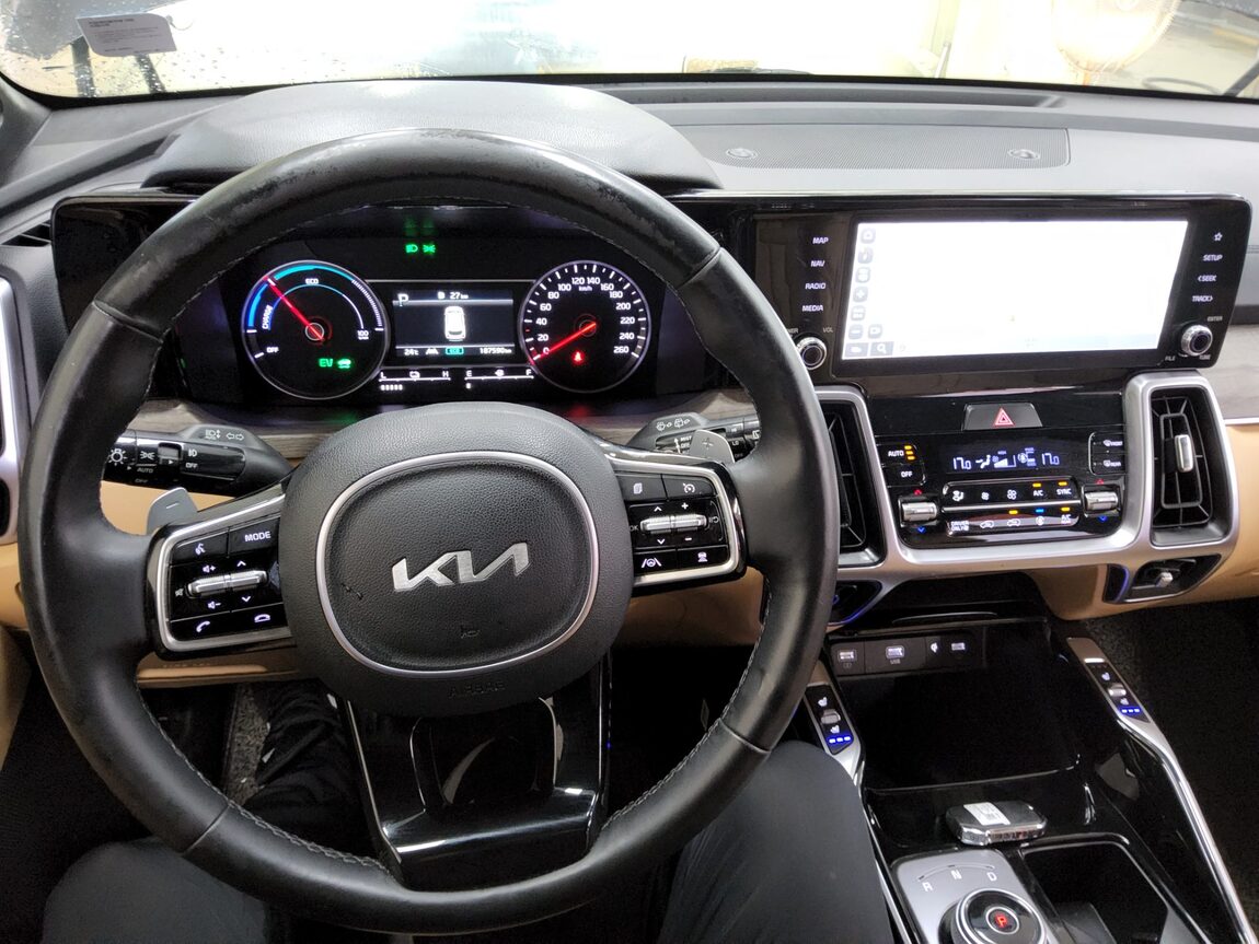 KIA NEW SORENTO HYBRID (MQ4) 1.6 HEV 2WD PRESTIGE 2023 - zdjęcie 17
