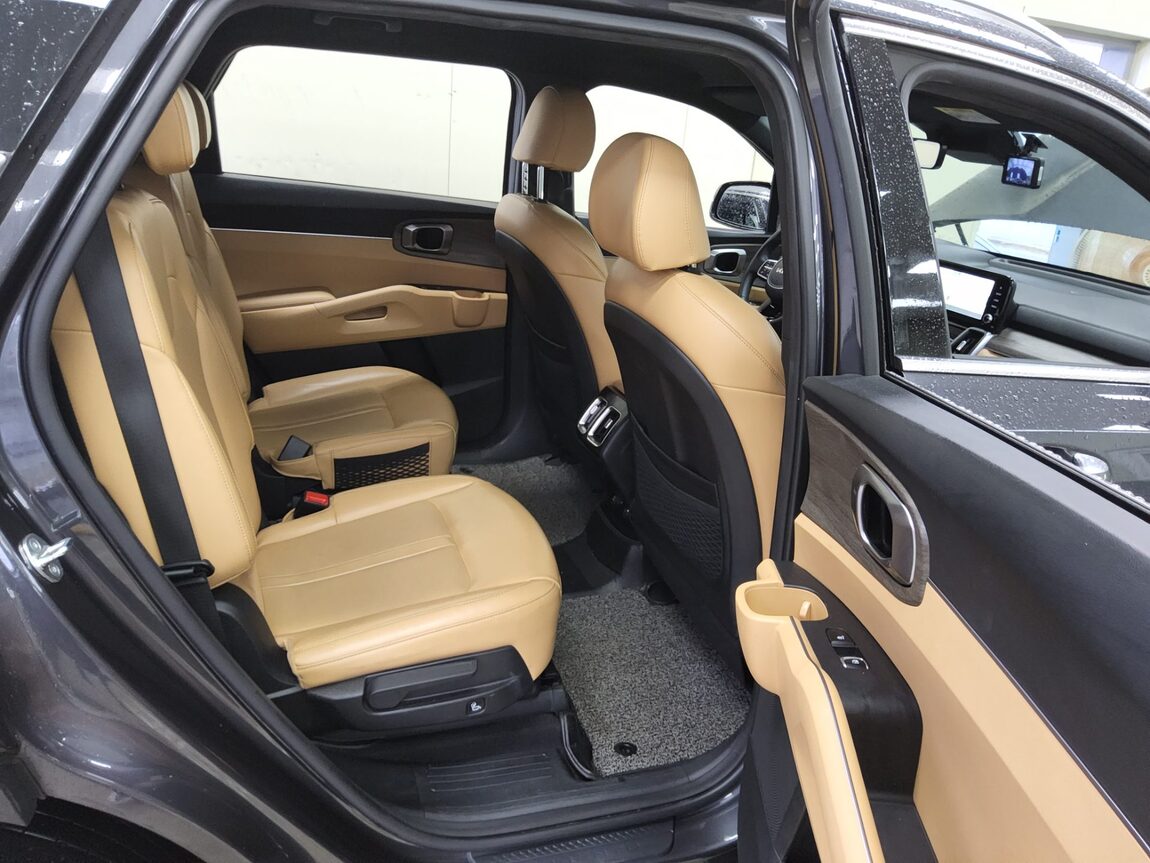 KIA NEW SORENTO HYBRID (MQ4) 1.6 HEV 2WD PRESTIGE 2023 - zdjęcie 13