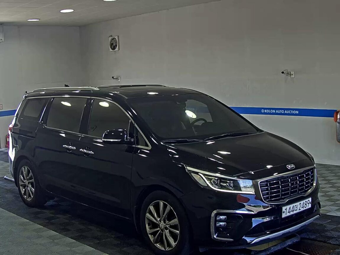 KIA THE NEW CARNIVAL LIMOUSINE 7-SEATER GASOLINE PRESIDENT 2019 - zdjęcie 3