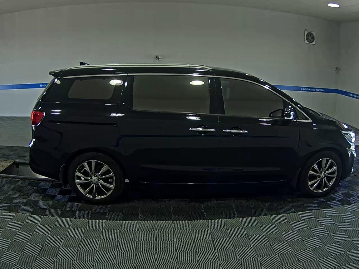 KIA THE NEW CARNIVAL LIMOUSINE 7-SEATER GASOLINE PRESIDENT 2019 - zdjęcie 4