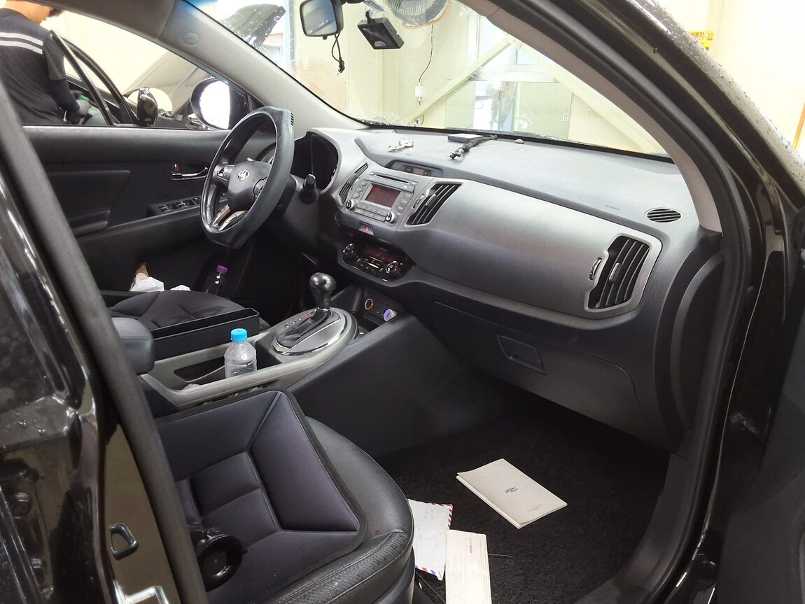 KIA THE NEW SPORTAGE R DIESEL R2.0 2WD TRENDY 2014 - zdjęcie 14