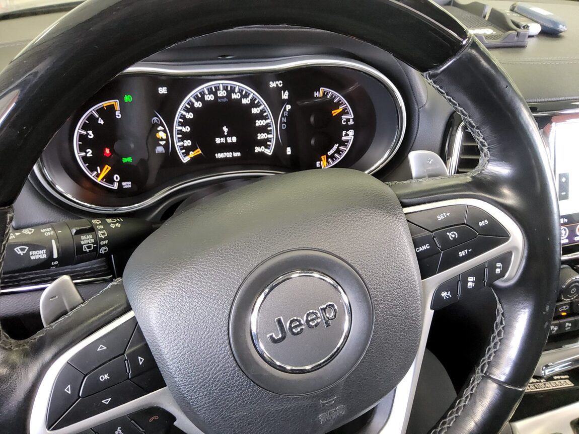 JEEP GRAND CHEROKEE (WK2) 3.0 V6 TURBO DIESEL OVERLAND SUMMIT 2020 - zdjęcie 17