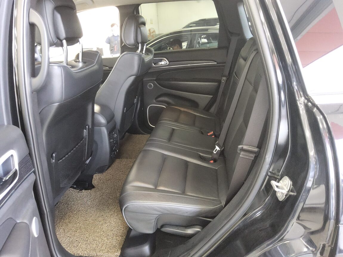 JEEP GRAND CHEROKEE (WK2) 3.0 V6 TURBO DIESEL OVERLAND SUMMIT 2020 - zdjęcie 12