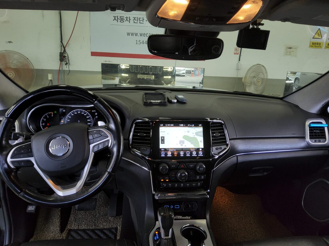 JEEP GRAND CHEROKEE (WK2) 3.0 V6 TURBO DIESEL OVERLAND SUMMIT 2020 - zdjęcie 11