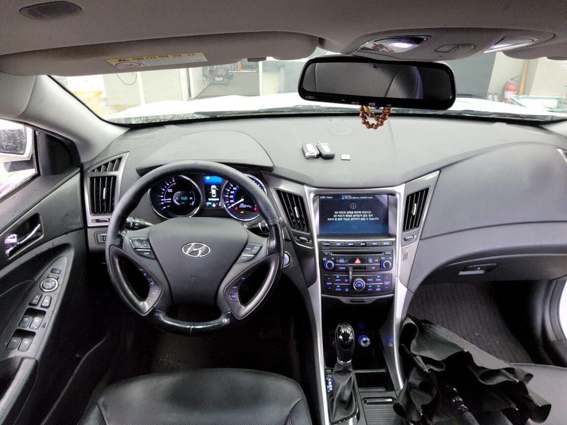 HYUNDAI YF SONATA HYBRID MODERN 2014 - zdjęcie 11
