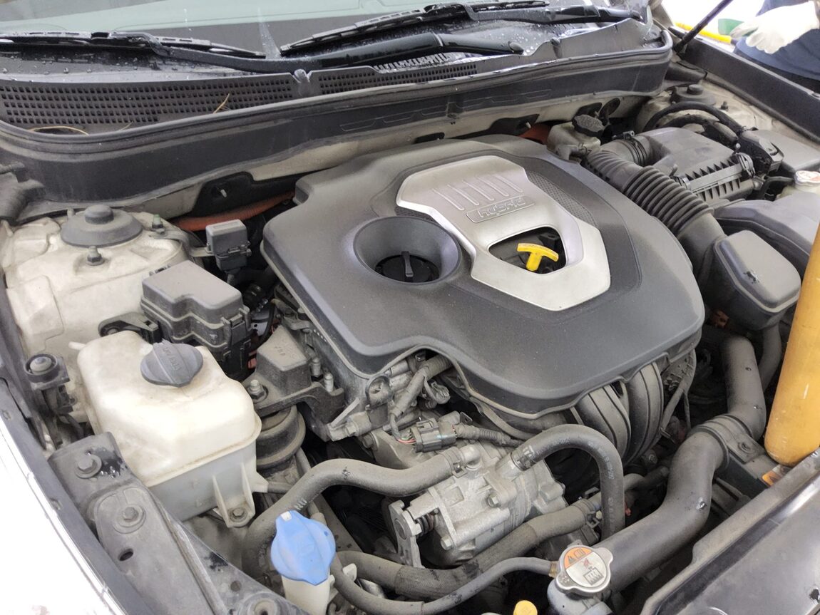 HYUNDAI YF SONATA HYBRID MODERN 2014 - zdjęcie 18