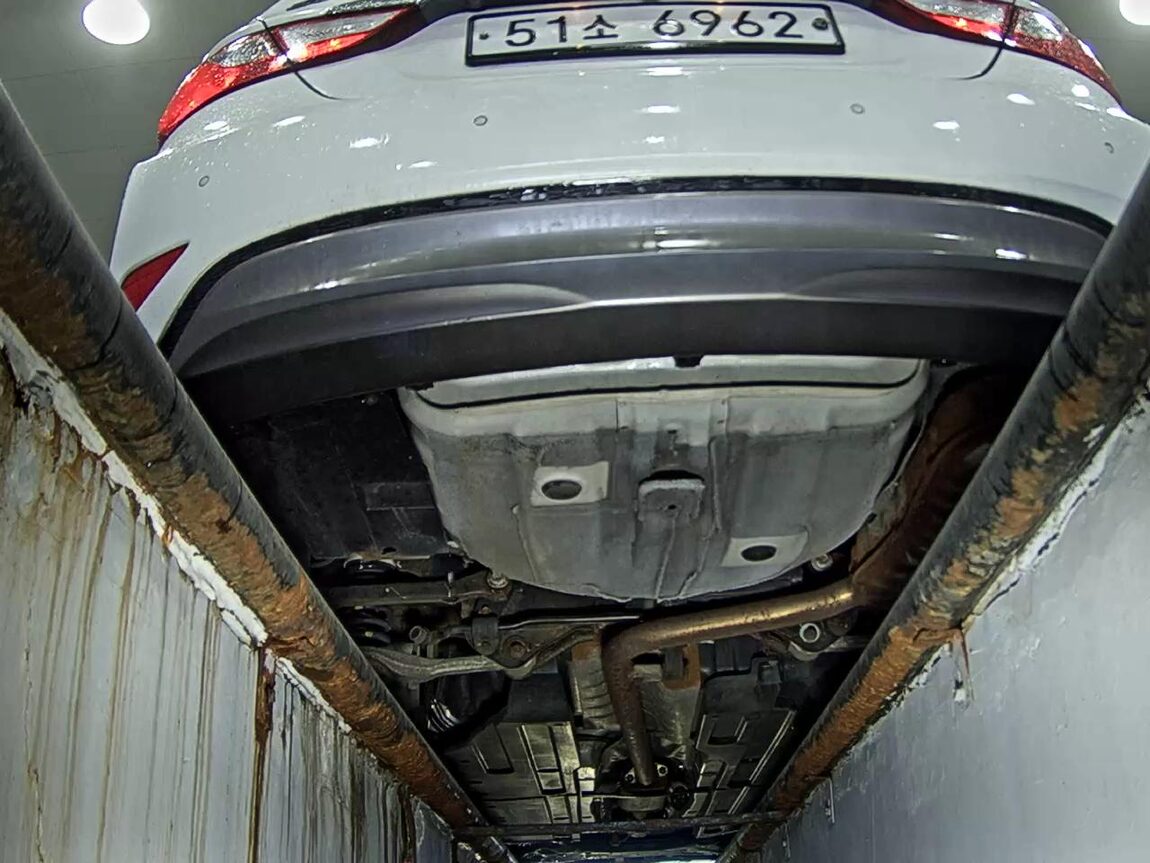 HYUNDAI YF SONATA HYBRID MODERN 2014 - zdjęcie 8