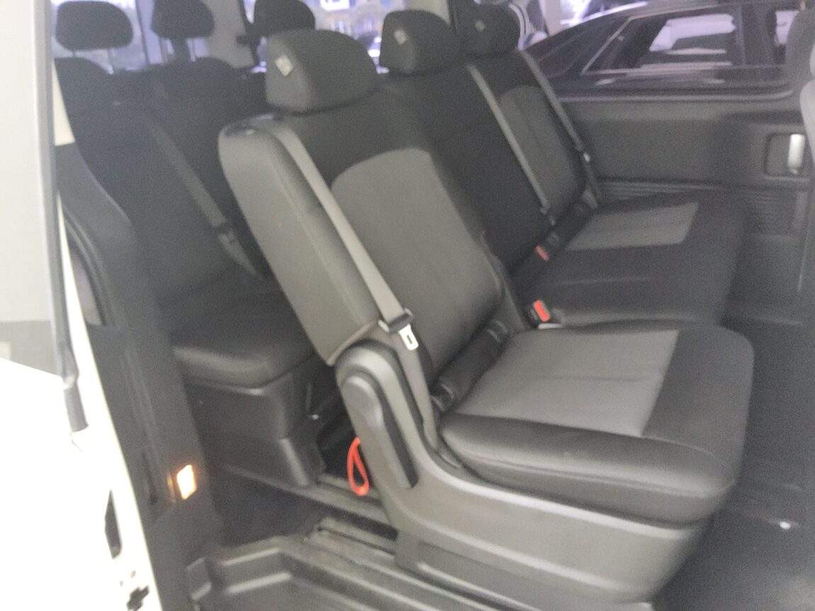 HYUNDAI STARIA 2.2 DIESEL TOURER 11-SEATER 2WD SMART 2023 - zdjęcie 14
