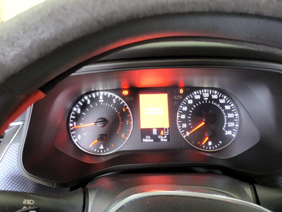 RENAULT (SAMSUNG) XM3 1.6 GTe SE 2021 - zdjęcie 9