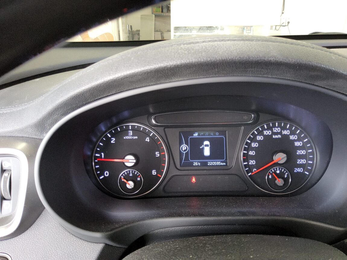 KIA ALL NEW SORENTO R2.2 2WD NOBLESSE 2016 - zdjęcie 9