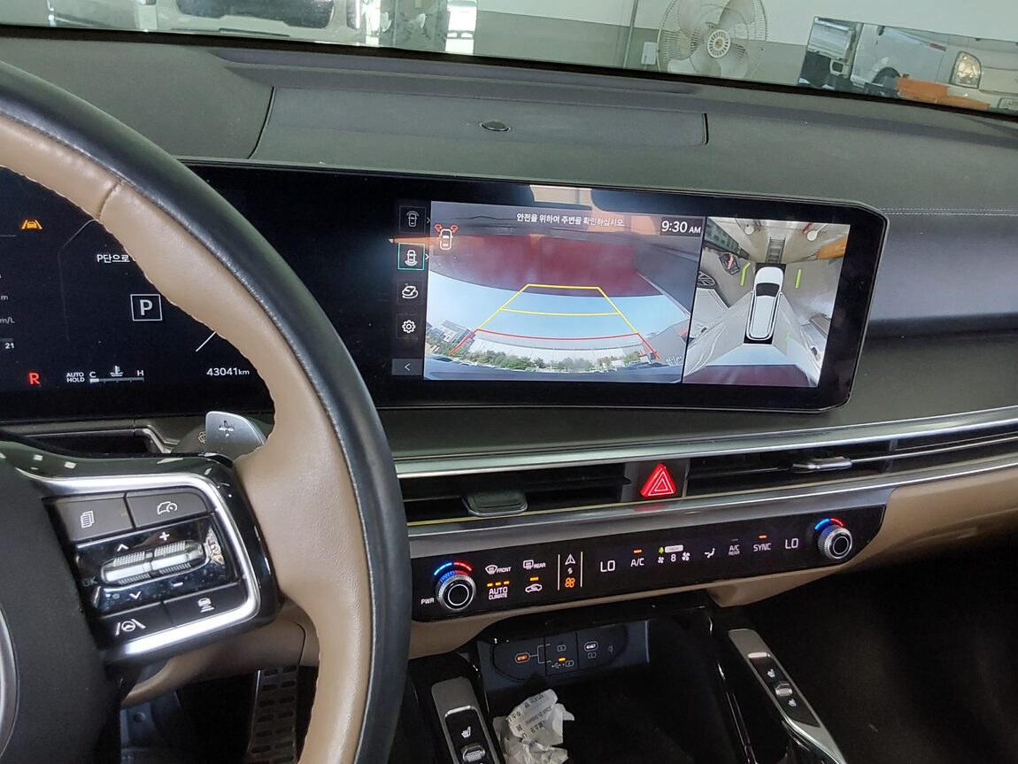 KIA THE NEW SORENTO (MQ4) 2.2 DIESEL 2WD SIGNATURE 2024 - zdjęcie 17