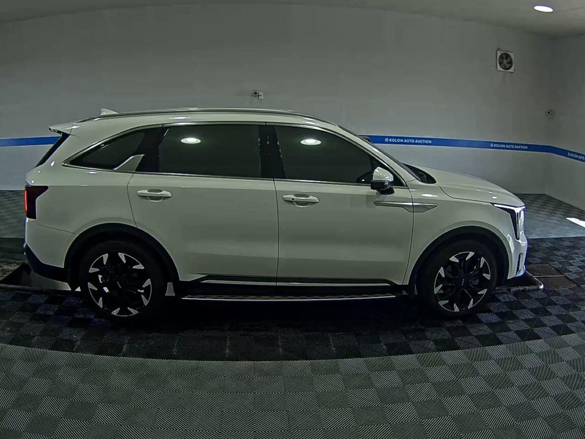 KIA THE NEW SORENTO (MQ4) 2.2 DIESEL 2WD SIGNATURE 2024 - zdjęcie 4