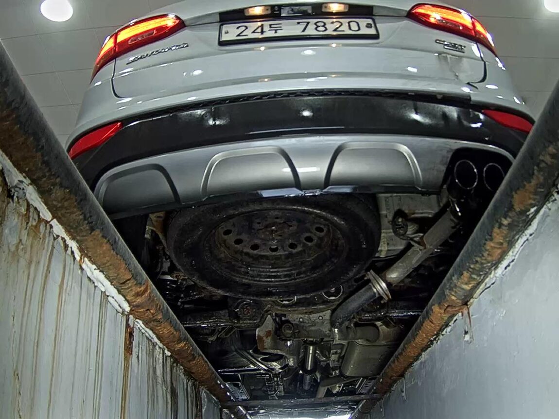 HYUNDAI SANTA FE (DM) DIESEL R2.2 4WD PREMIUM 2015 - zdjęcie 8