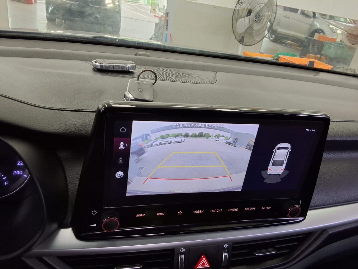 KIA THE NEW K3 1.6 GASOLINE TRENDY 2022 - zdjęcie 18