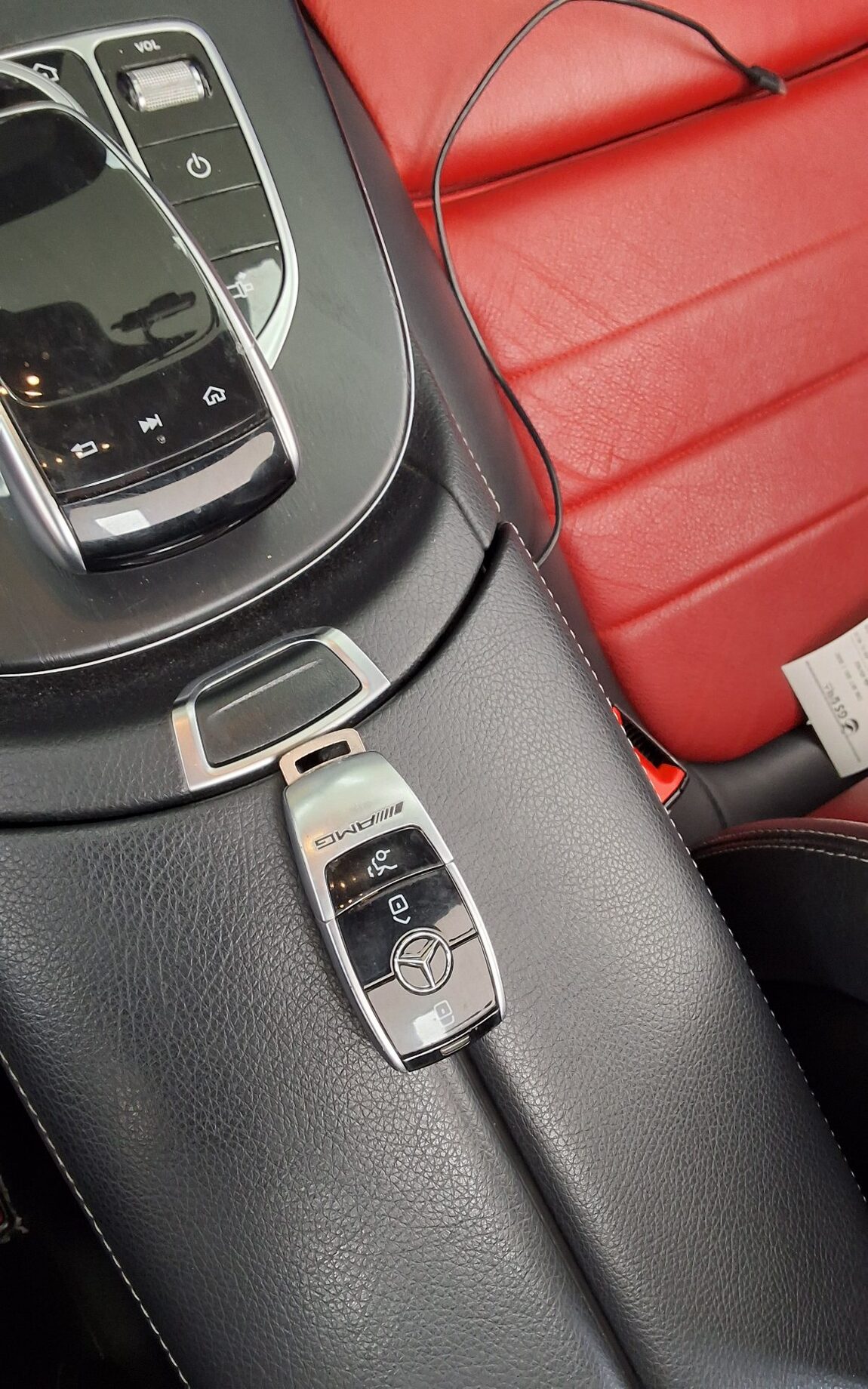MERCEDES-BENZ E-CLASS (5TH GEN) COUPE E220d 2017 - zdjęcie 18