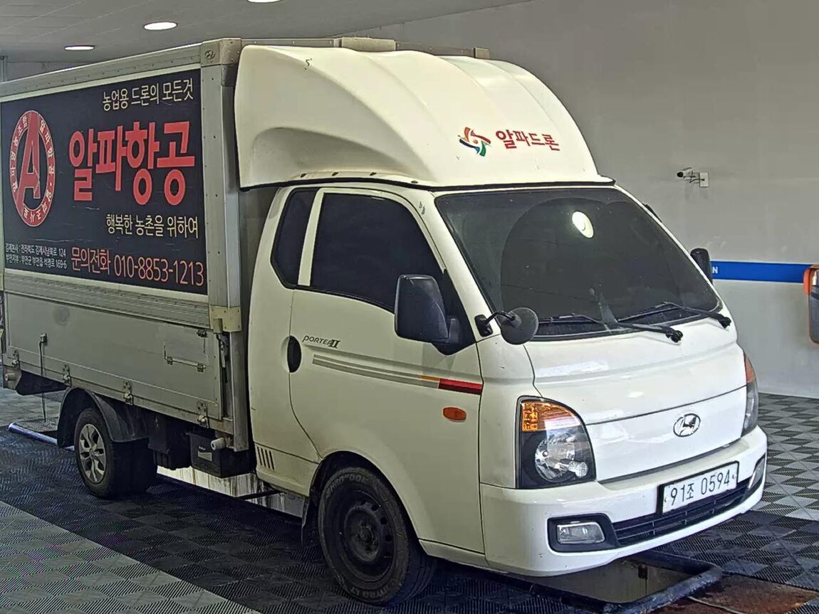HYUNDAI PORTER II WING BODY ELECTRIC 2018 - zdjęcie 3