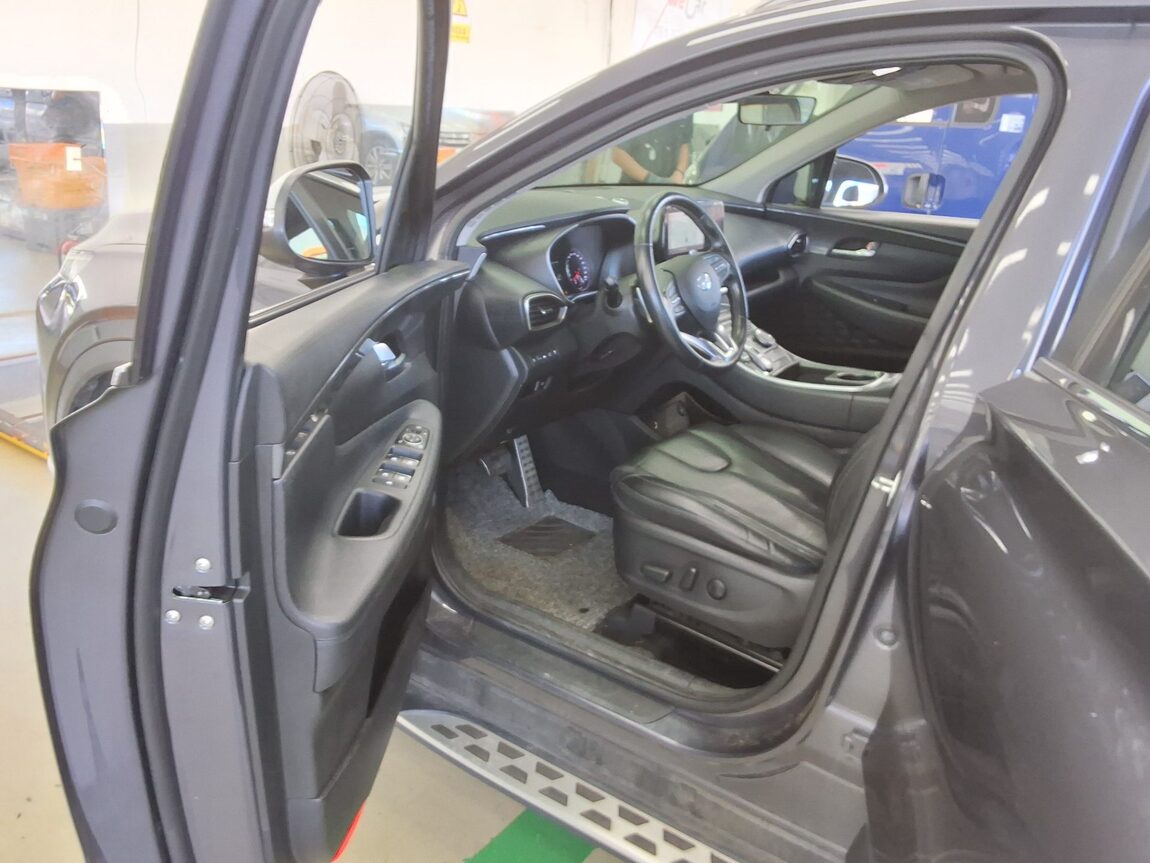 HYUNDAI THE NEW SANTA FE DIESEL 2.2 2WD PREMIUM CHOICE 2021 - zdjęcie 10